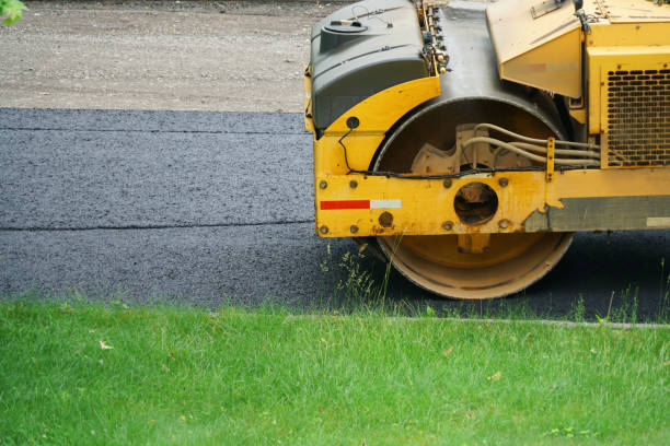 Best Driveway Snow Removal Preparation  in Blue Jay, OH